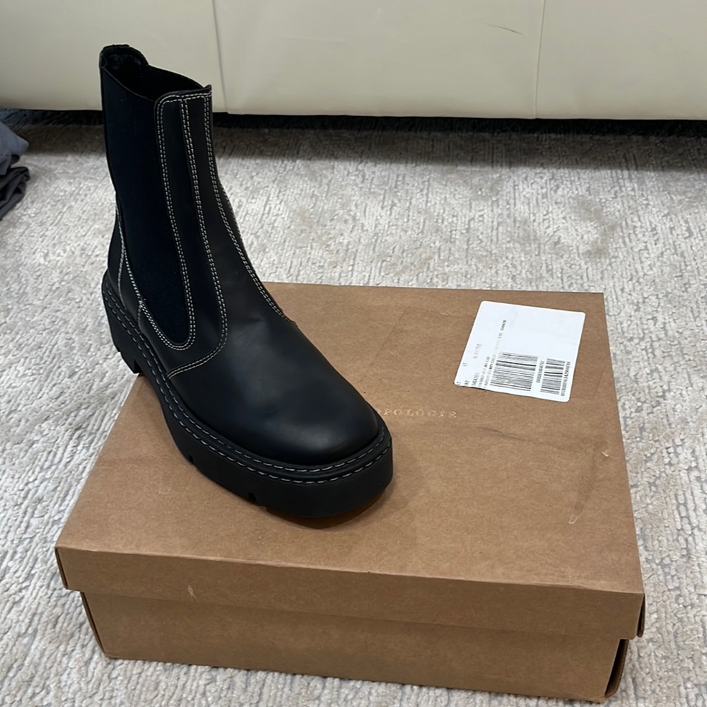 Black Chelsea Boot